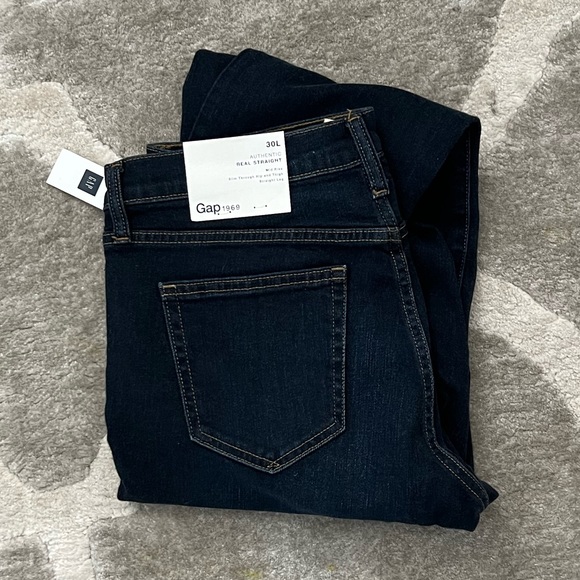 NWT: Gap Jeans - Picture 3 of 5
